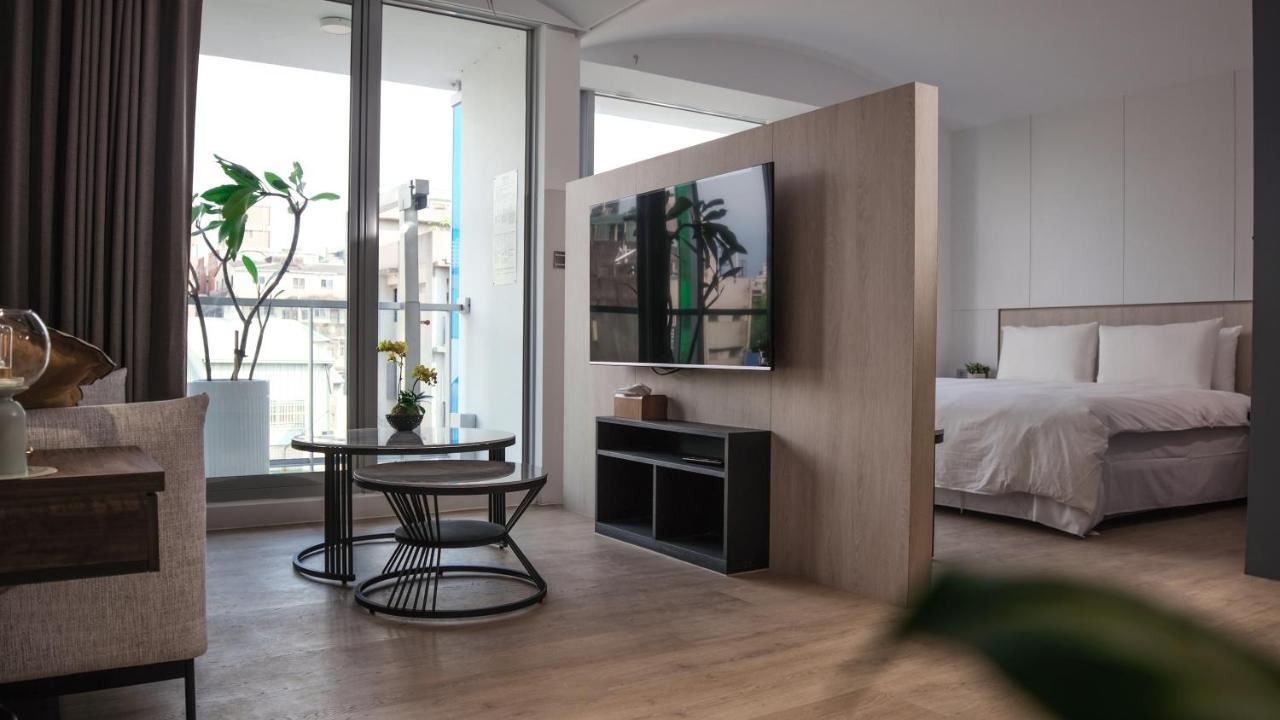 1Li7E Hotel Taichung Dış mekan fotoğraf