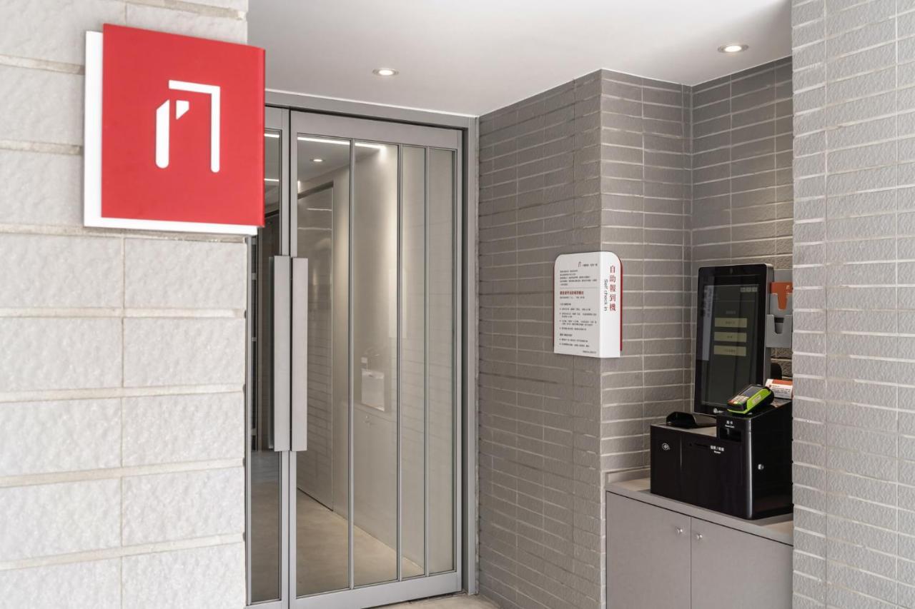 1Li7E Hotel Taichung Dış mekan fotoğraf