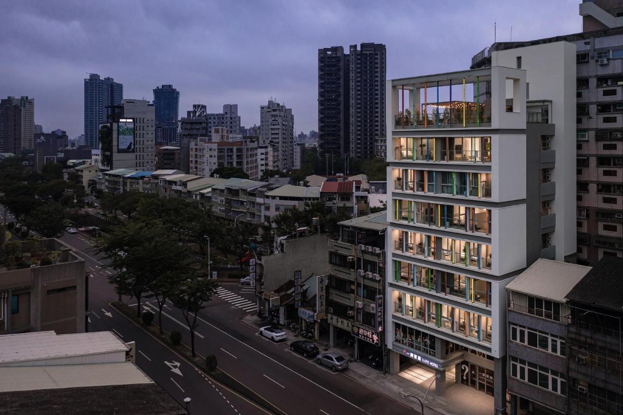 1Li7E Hotel Taichung Dış mekan fotoğraf